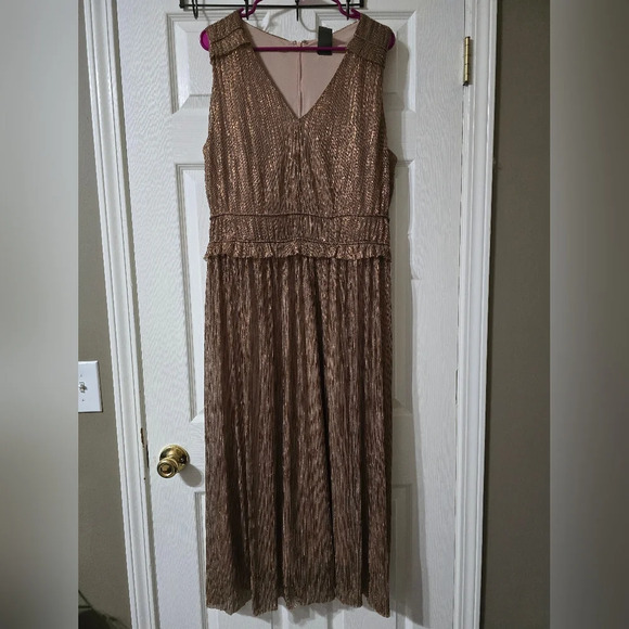 Taylor [Anthropologie] Gold Metallic Ruffle Stretch Waist Formal Midi Dress, EUC - Picture 2 of 13
